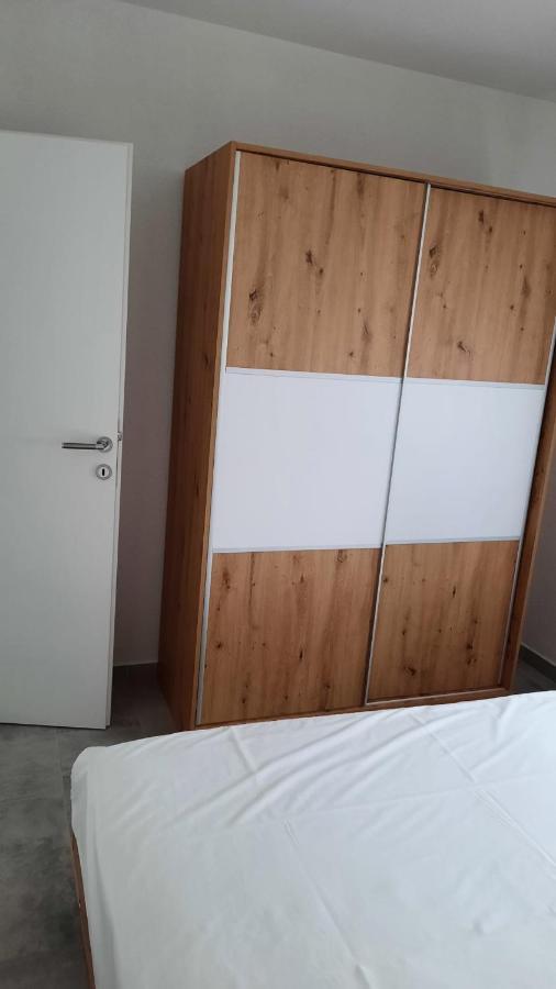 Aksa Residences *