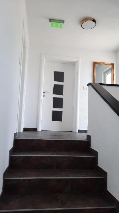 Aksa Residences Vir