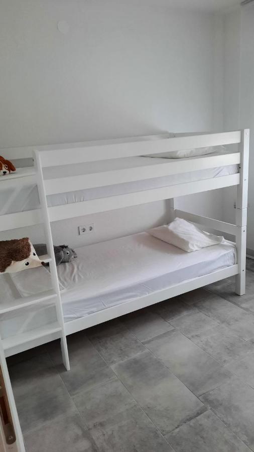 Aksa Residences Apartment *