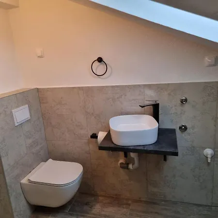 Aksa Residences Vir Zewnętrze zdjęcie