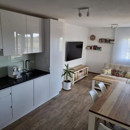 Aksa Residences Vir Zewnętrze zdjęcie