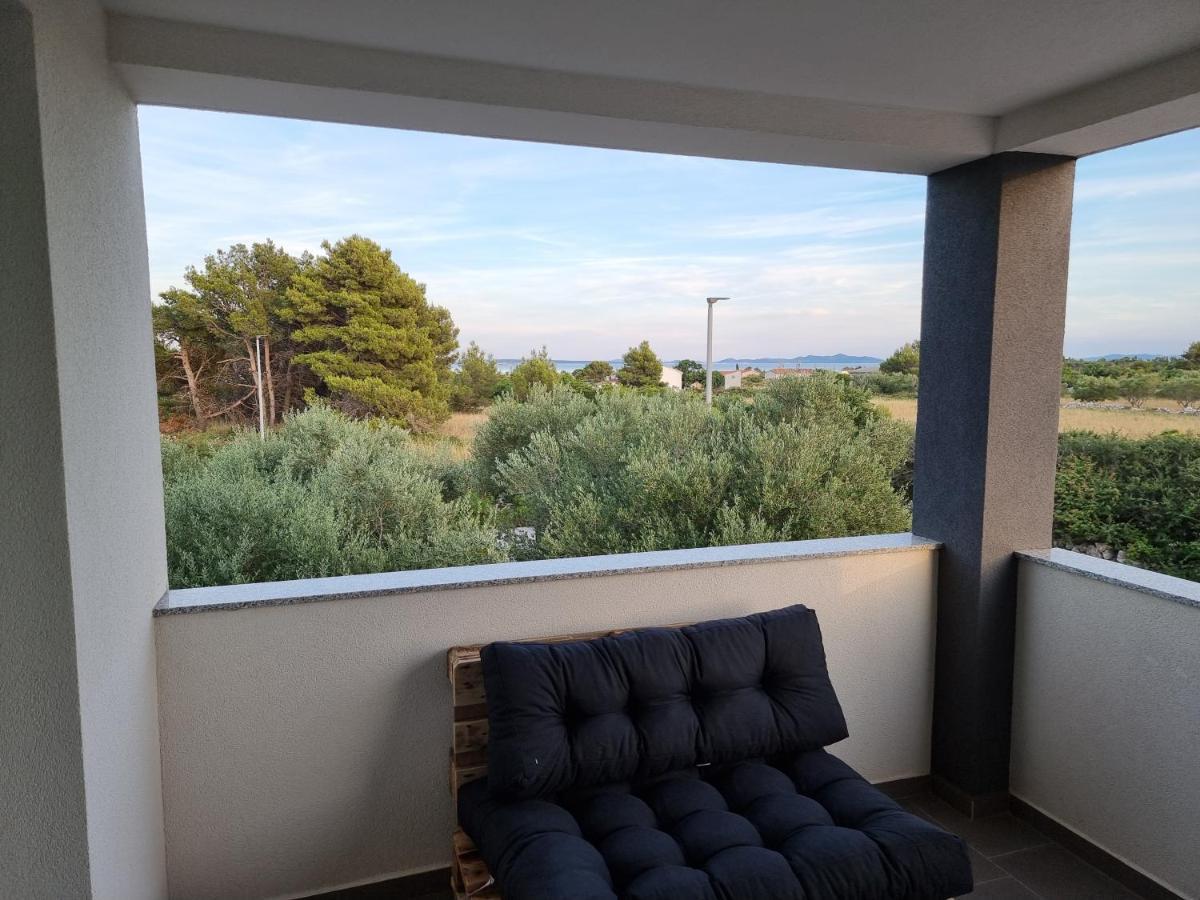 Aksa Residences Apartament Vir
